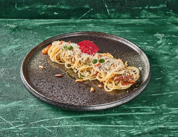 LINGUINNE AGLIA AGLIO